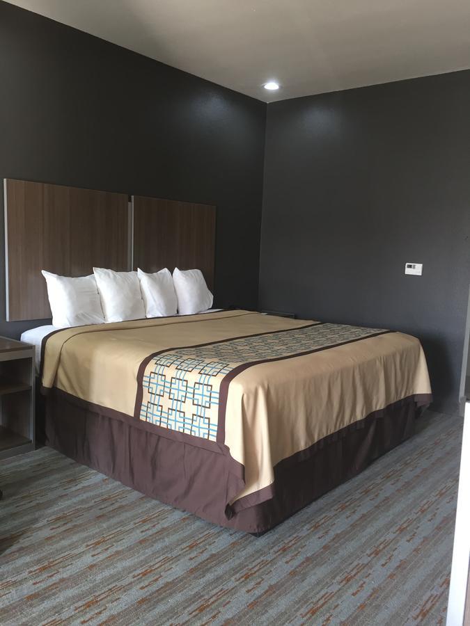 Scottish Inn & Suites - Conroe Eksteriør bilde